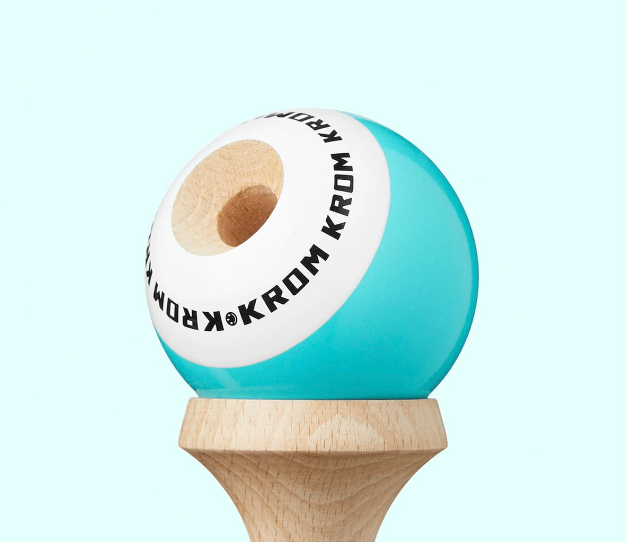 KROM Pop Lol Sky Blue Kendama