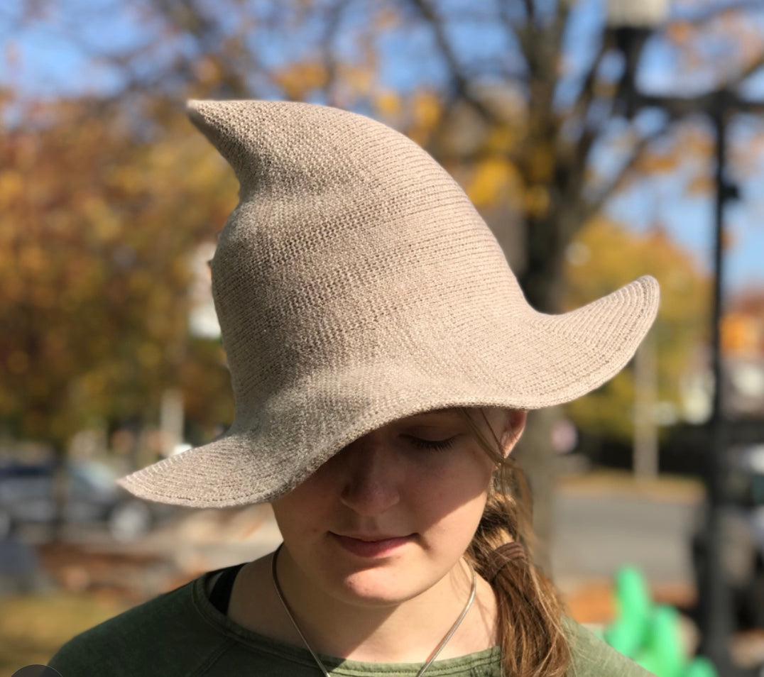 Witch Hat - khaki